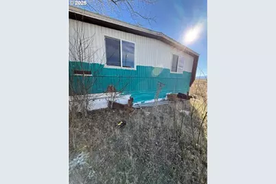 29630 Clearwater Dr, Chiloquin, OR 97624 - Photo 6