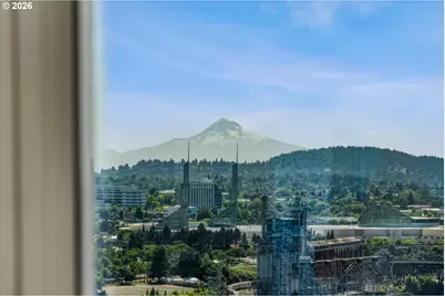 1075 NW Northrup St #2217, Portland, OR 97209 - Photo 28