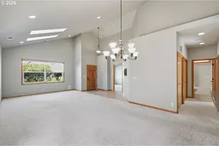 2030 Lakeland Way, Eugene, OR 97408 - Photo 4