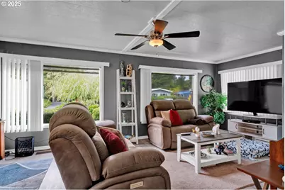 1601 Rhododendron Dr #673, Florence, OR 97439 - Photo 12