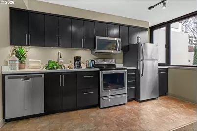 255 SW Harrison St #15C, Portland, OR 97201 - Photo 32