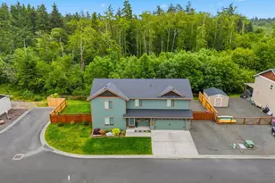 1700 Eastwind Ter, Hammond, OR 97121 - Photo 2