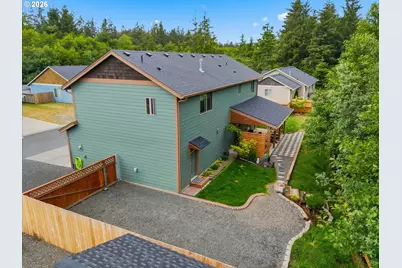 1700 Eastwind Ter, Hammond, OR 97121 - Photo 6