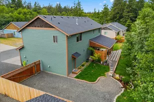 1700 Eastwind Ter, Hammond, OR 97121 - Photo 6
