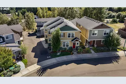 1172 SE Chinookan Dr, Cascade Locks, OR 97014 - Photo 1