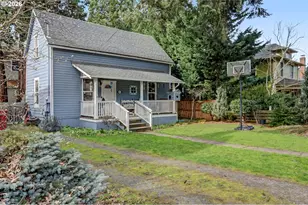 213 Mill St, Silverton, OR 97381 - Photo 2