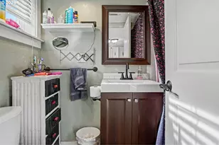 213 Mill St, Silverton, OR 97381 - Photo 12