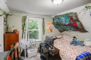 213 Mill St, Silverton, OR 97381 - Photo 18