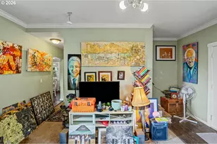 213 Mill St, Silverton, OR 97381 - Photo 8