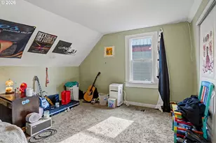 213 Mill St, Silverton, OR 97381 - Photo 16