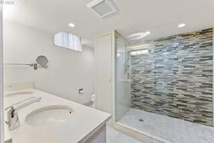 21047 NE Interlachen Ln, Fairview, OR 97024 - Photo 22