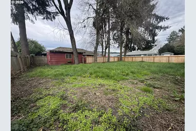 211 Sherman St, Amity, OR 97101 - Photo 6