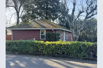 211 Sherman St, Amity, OR 97101 - Photo 4