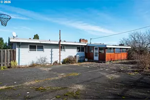 12340 NE Rose Pkwy, Portland, OR 97230 - Photo 40