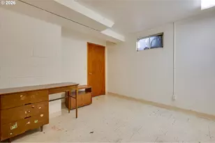 12340 NE Rose Pkwy, Portland, OR 97230 - Photo 30