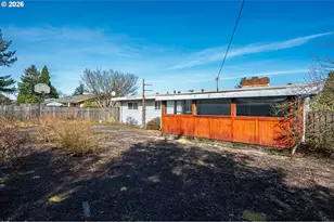 12340 NE Rose Pkwy, Portland, OR 97230 - Photo 40