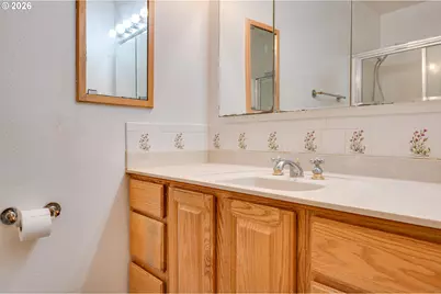 12340 NE Rose Pkwy, Portland, OR 97230 - Photo 22