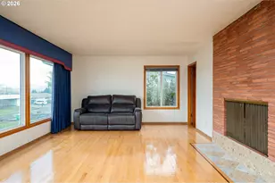 12340 NE Rose Pkwy, Portland, OR 97230 - Photo 6