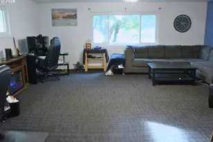 89301 Shorecrest Dr, Florence, OR 97439 - Photo 12