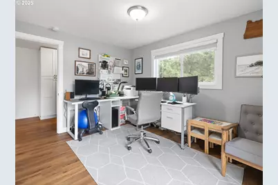 4266 NW Palestine Ave, Albany, OR 97321 - Photo 18