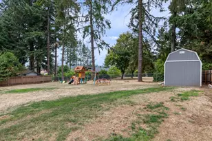 4266 NW Palestine Ave, Albany, OR 97321 - Photo 34