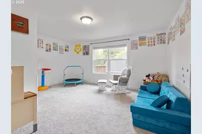 4266 NW Palestine Ave, Albany, OR 97321 - Photo 14