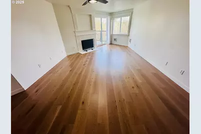 8720 SW Tualatin Rd #315, Tualatin, OR 97062 - Photo 6