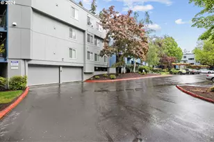 8720 SW Tualatin Rd, Tualatin, OR 97062 - Photo 30