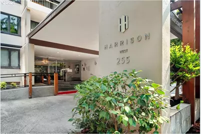 255 SW Harrison St #17H, Portland, OR 97201 - Photo 2
