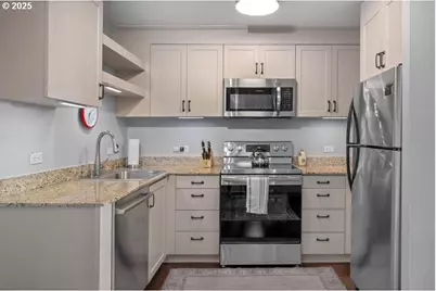 255 SW Harrison St #17H, Portland, OR 97201 - Photo 20