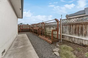 2680 E Mountain View Dr SE, Albany, OR 97322 - Photo 32