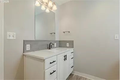 835 Wynooski St, Newberg, OR 97132 - Photo 16