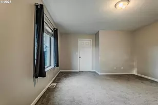 835 Wynooski St, Newberg, OR 97132 - Photo 24