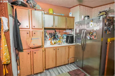 496 Scotts Glen Dr, Springfield, OR 97477 - Photo 8