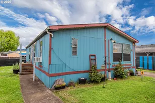 496 Scotts Glen Dr, Springfield, OR 97477 - Photo 1
