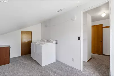 19993 NW Metolius Dr, Portland, OR 97229 - Photo 22