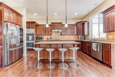 15411 NW Dominion Dr, Portland, OR 97229 - Photo 10