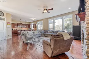 15411 NW Dominion Dr, Portland, OR 97229 - Photo 4