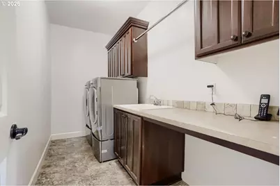 15411 NW Dominion Dr, Portland, OR 97229 - Photo 38