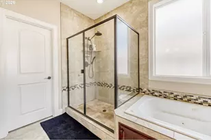 15411 NW Dominion Dr, Portland, OR 97229 - Photo 18