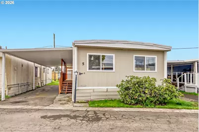 2300 SE 82nd Ave #5, Portland, OR 97216 - Photo 2