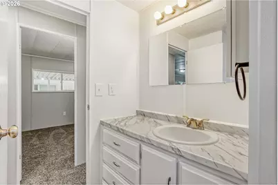 2300 SE 82nd Ave #5, Portland, OR 97216 - Photo 18