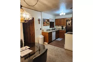 8632 NE Clackamas St, Portland, OR 97220 - Photo 16