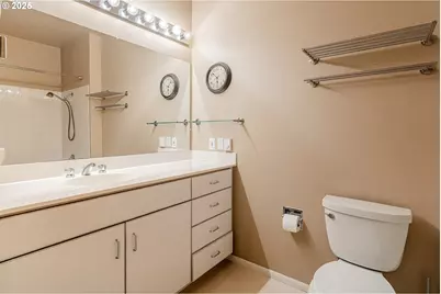 205 S Montgomery St #401B, Portland, OR 97201 - Photo 22