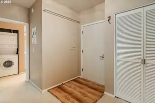 205 S Montgomery St, Portland, OR 97201 - Photo 4