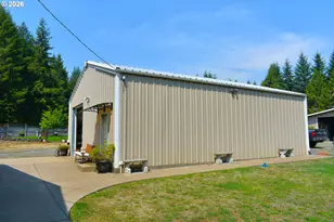 80235 E Hill Rd, Cottage Grove, OR 97424 - Photo 24
