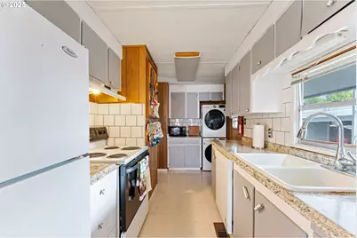 2681 SE River Rd #51, Hillsboro, OR 97123 - Photo 10