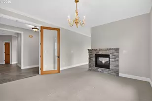 392 SW Dogwood Dr, Dundee, OR 97115 - Photo 10