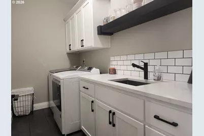 845 1st St, Gervais, OR 97026 - Photo 14