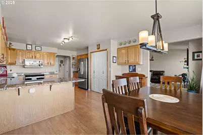 75077 W Oregon Ln, Irrigon, OR 97844 - Photo 10